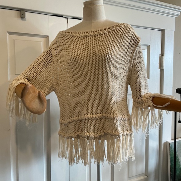 Free people cream cotton sweater with fringe! - Picture 2 of 8